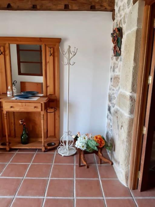 Appartement Solar Del Huyo à San Mamés de Meruelo Extérieur photo