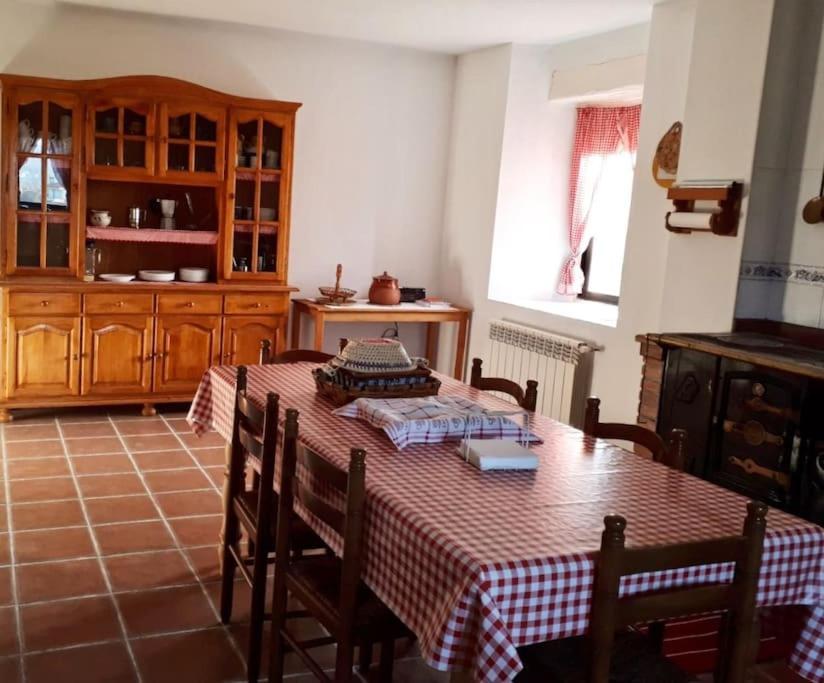 Appartement Solar Del Huyo à San Mamés de Meruelo Extérieur photo